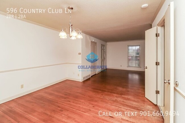 Building Photo - 596 Country Club Ln