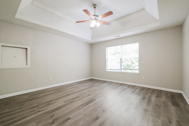 Building Photo - 4410 Reserve Hill Crossing