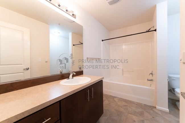 Building Photo - 21026 40th Pl S