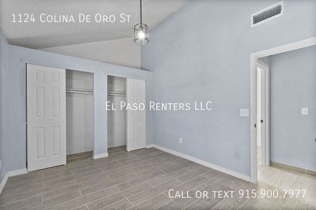 Building Photo - 1124 Colina De Oro St