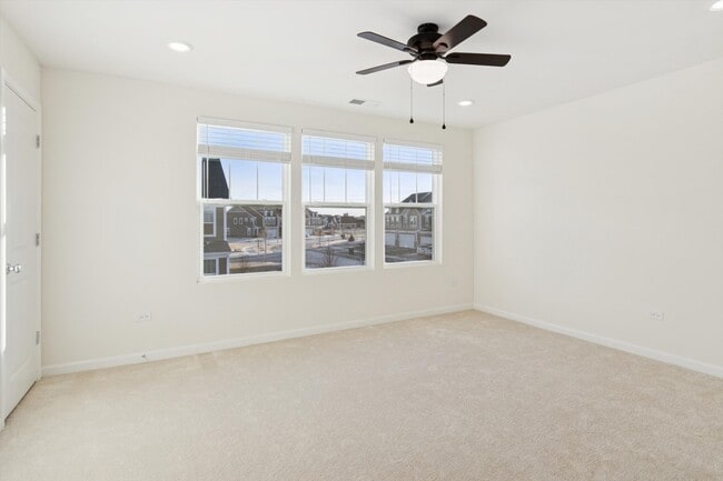 Building Photo - 24507 W Kroll Dr