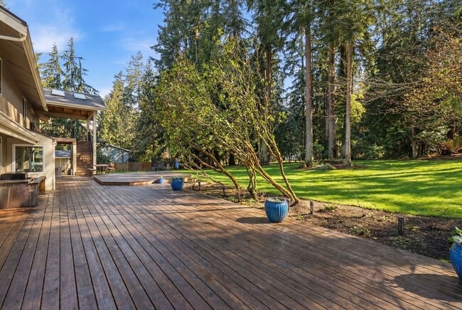 Building Photo - Luxury Acreage Estate in Hollywood Hill | Woodinville Retreat with Modern Upgrades