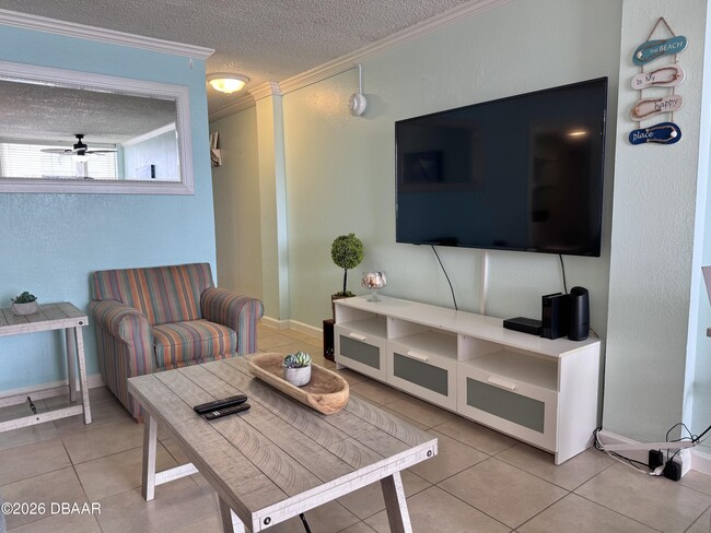 Building Photo - 935 S Atlantic Ave