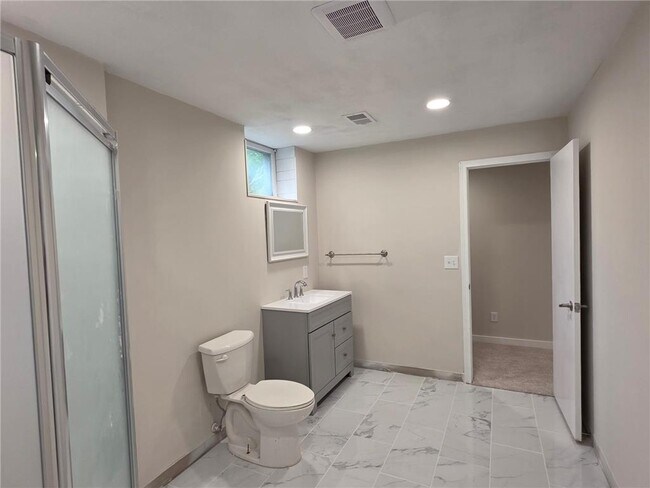 Building Photo - 8301 Lawndale Ln N