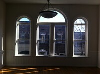Building Photo - 263 N Ocoee St