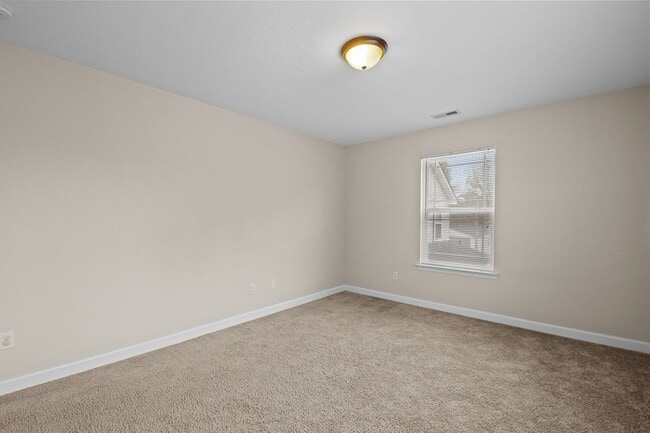 Building Photo - Dream Home Alert in Hampton!