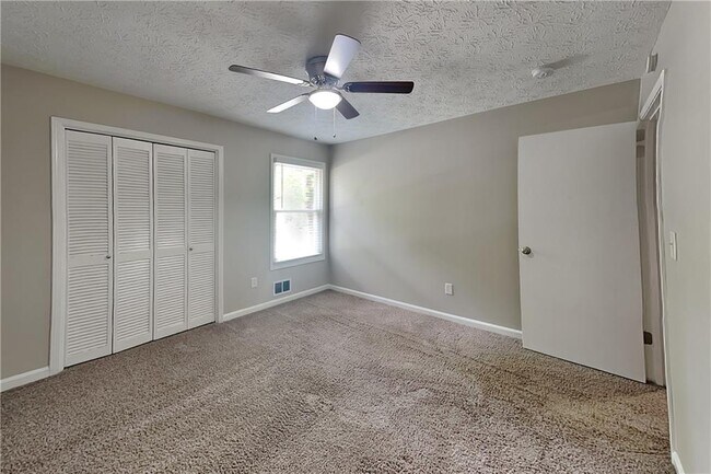 Building Photo - 3259 Rangers Gate Dr