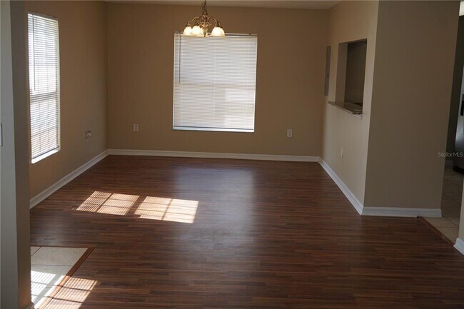 Building Photo - 230 Belvedere Way