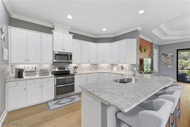 Building Photo - 9475 Isla Bella Cir