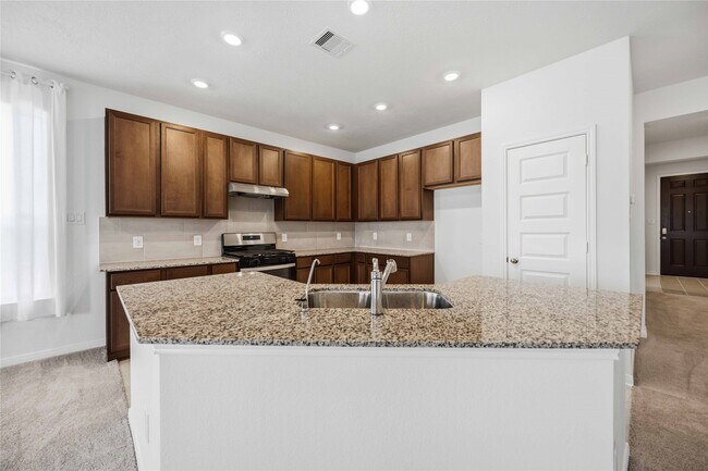 Building Photo - 18206 Spruce Cottage Dr