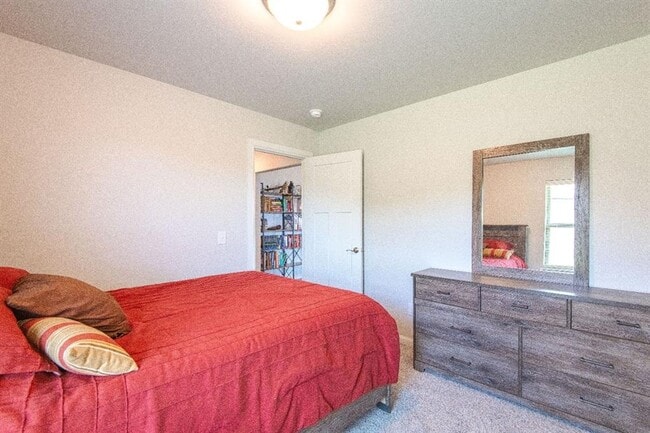 Building Photo - 2244 E Kellan Ct Terrace