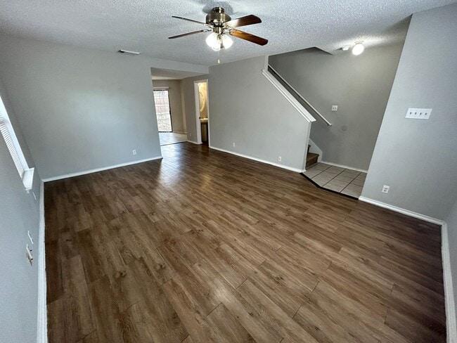 Building Photo - Application Received **MOVE-IN SPECIAL** A...