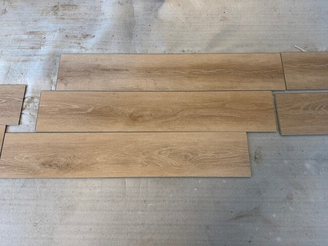 Building Photo - 112-116 EAP