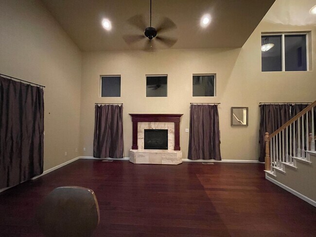 Building Photo - Beautiful home in Sparks- Gated community!