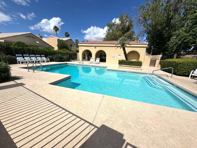 Building Photo - 1518 W Lobster Trap Dr