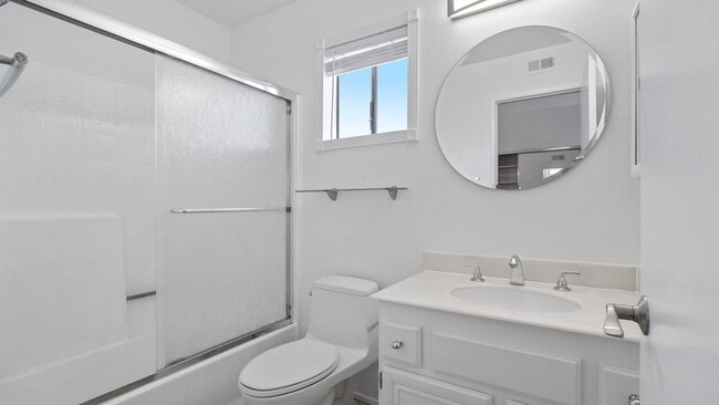 Building Photo - Upgraded 2-Bedroom Carriage Townhome with ...