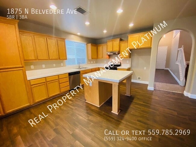 Building Photo - 1875 N Belvedere Ave