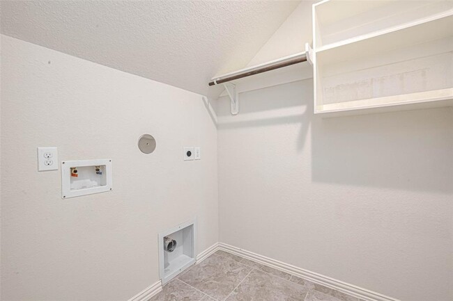 Building Photo - 1102 Opal Cup Cir