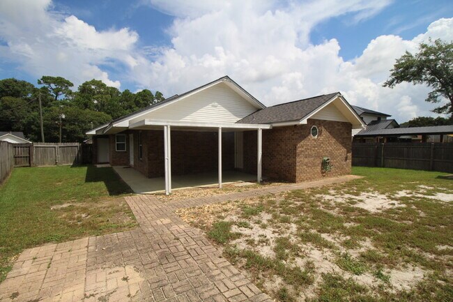 Building Photo - 3BR Home in Southwest Pensacola Near NAS Pensacola with No Carpet, 2-Car Garage & Fenced Yard