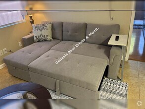 Building Photo - "Charming & Cozy Furnished studio in Tucs...