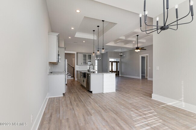 Building Photo - 2108 Stonecrest Dr NW