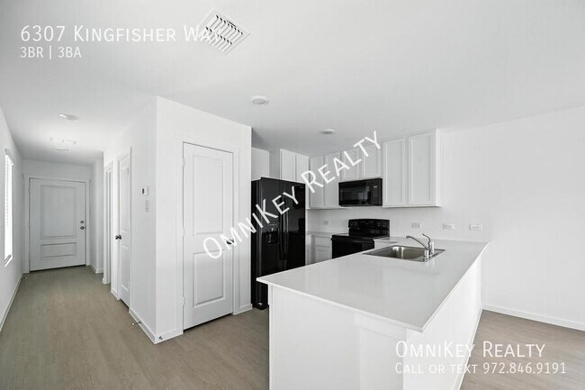 Building Photo - 6307 Kingfisher Wy