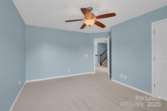 Building Photo - 2805 Julian Glen Cir