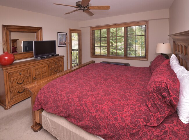 Building Photo - 50 Scott Hill Rd