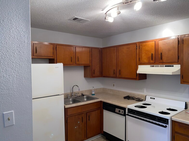 Clean Kitchen with Updated Fixtures - 99 S 3rd St