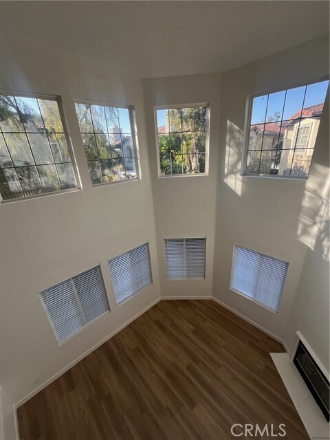 Building Photo - 307 Rathbourne