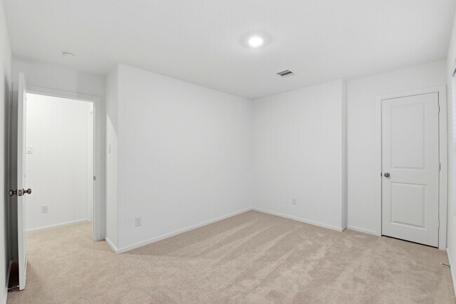 Building Photo - 15227 Abella Dr