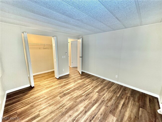 Building Photo - 1252 Henderson Creek Dr