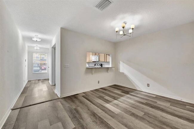 Building Photo - 3870 Island Way