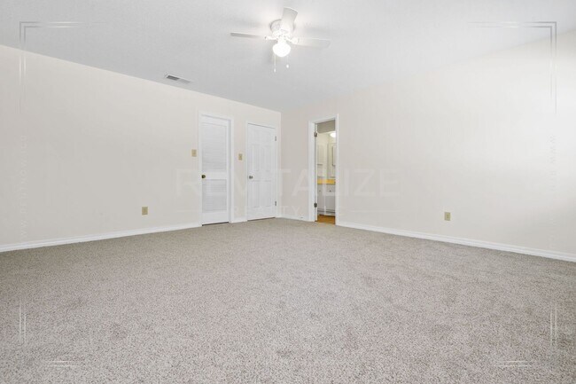 Building Photo - Spacious 4BR/2.5BA West Mobile Home – Room to Grow in a Convenient Location!