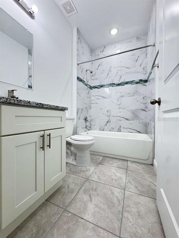 Building Photo - 6142 SW 154th Place Rd