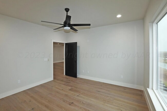 Building Photo - 9405 Rockridge Pkwy