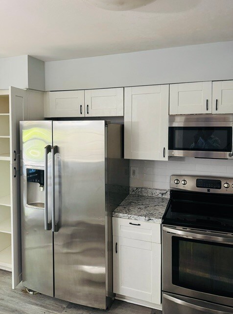 Building Photo - 5 Cherry Manor Ct