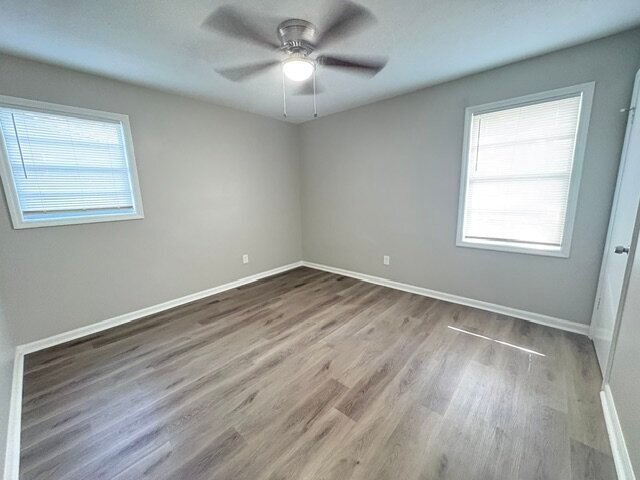 Building Photo - 8116 Trafalgar Way