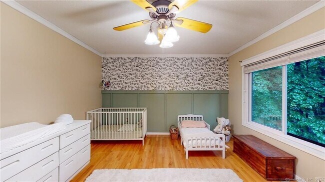 Building Photo - 3 Sterling Pl