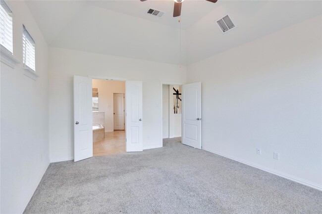 Building Photo - 6533 Leonardo Cove