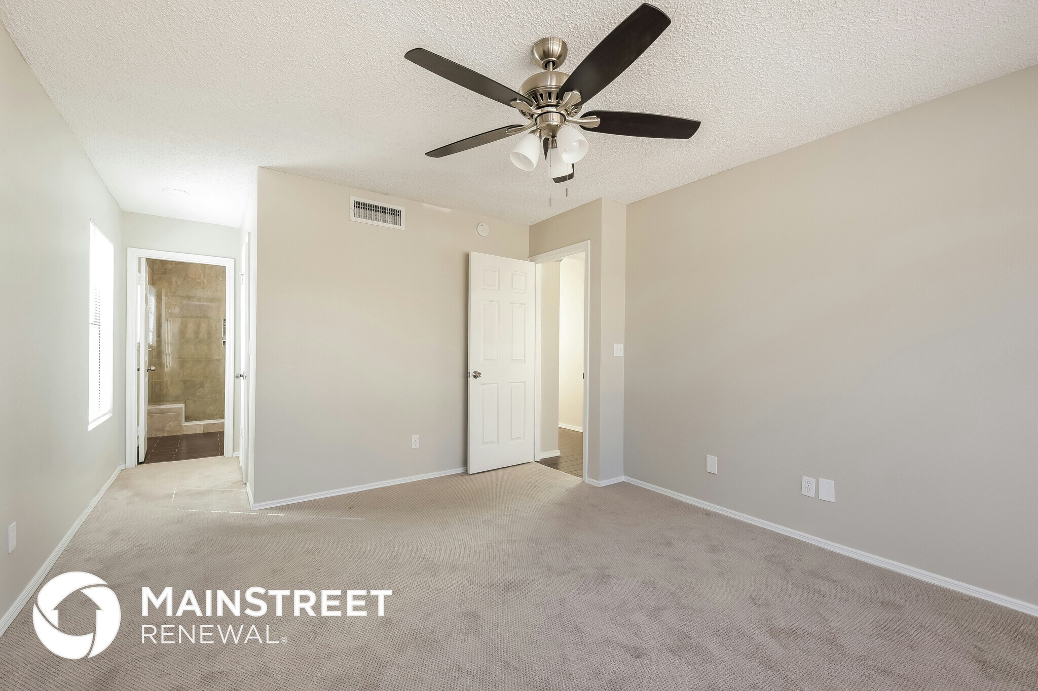 Building Photo - 5412 W Cochise Dr