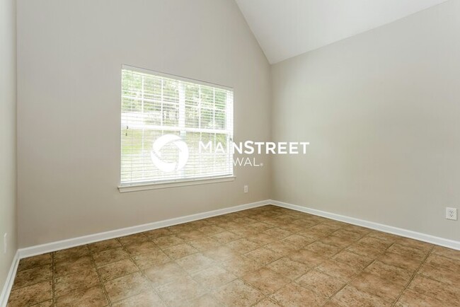 Building Photo - 3510 Umatilla Ln