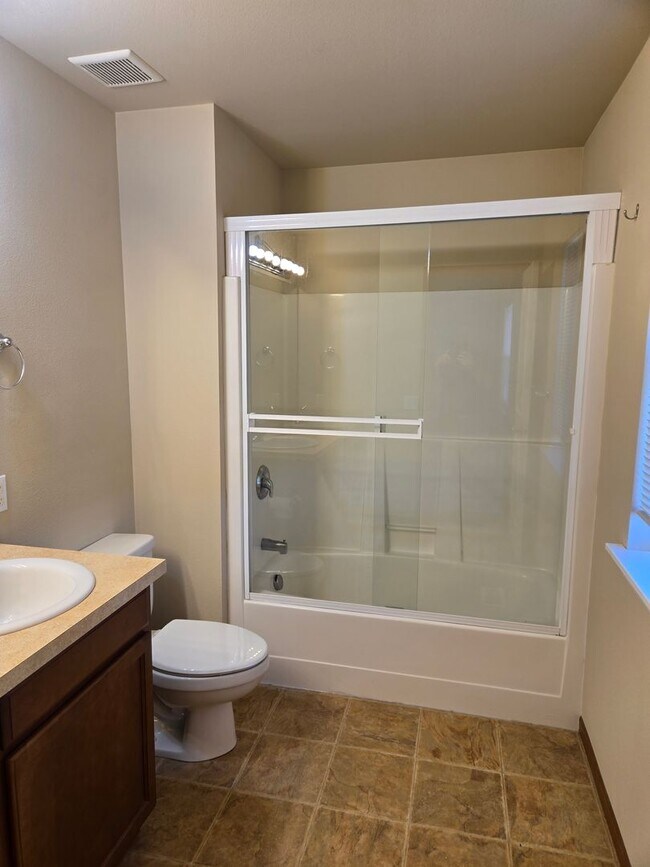 Building Photo - STATUS: HOLD- |R16| $2450