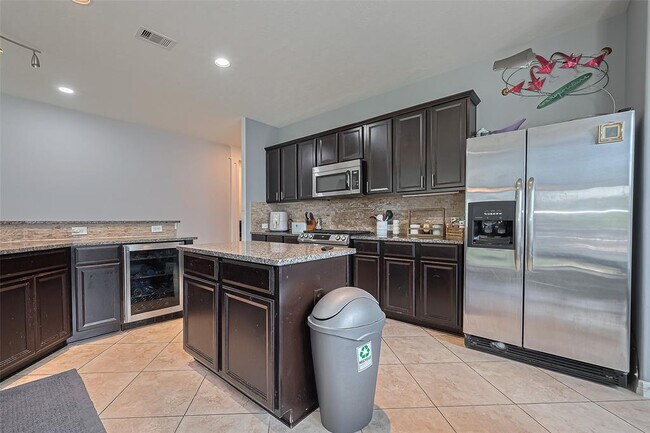 Building Photo - 6142 Harmony Park Lane