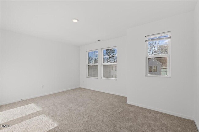 Building Photo - 1504 Crescent Townes Wy