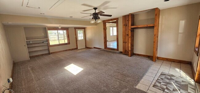 Building Photo - 227 Timber Ln