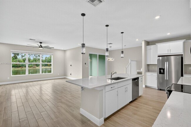 Building Photo - 3508 NW Solange Ct