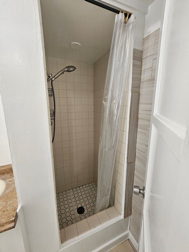 Building Photo - 1+ 1 Bed 1 Bath Cottage in San Jacinto $1425.00