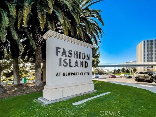 Building Photo - 608 Heliotrope Ave