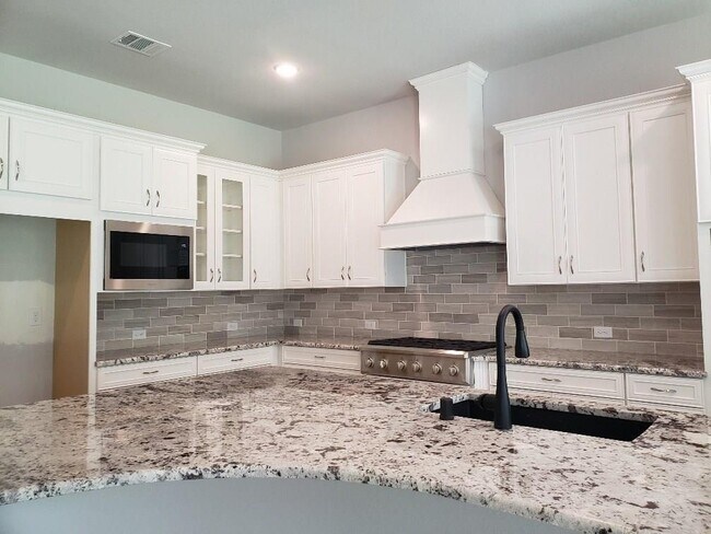 Building Photo - 13236 Tracewood Hills Ln